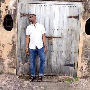 Meet your Posher, Phillip